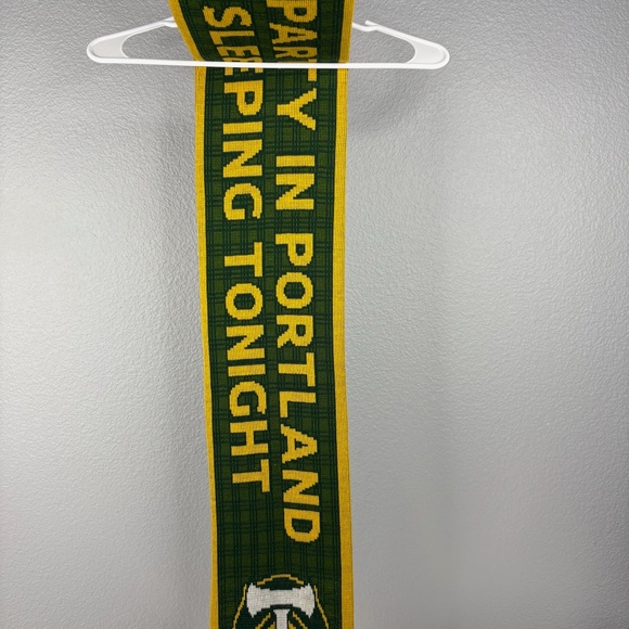 Portland Timbers "Party in Portland" Scarf - Picture 4 of 4